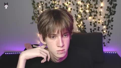 slutkai online show from October 29, 10:13 pm