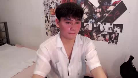Snapshot of kaizou69 chatting on October 17, 4:27 am kaizou69 online show from October 17, 4:27 am