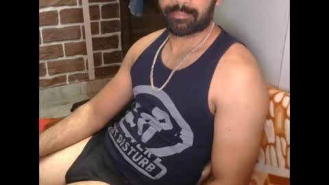 Vicky online show from December 25, 5:15 pm