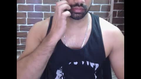 Vicky online show from December 6, 4:47 am