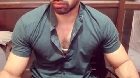 Vicky online show from October 19, 5:12 am