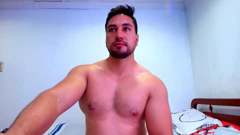 Snapshot of kal_el_8 chatting on September 8, 10:42 pm Thomas online show from September 8, 10:42 pm