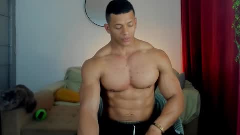 Snapshot of kale_tomson chatting on October 30, 4:03 am kale thomson online show from October 30, 4:03 am