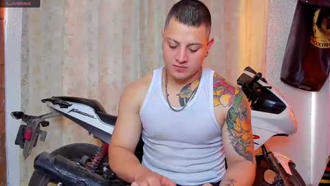 Kaledd musclees room Master online show from December 26, 2:16 pm