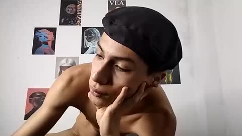 kaleth  online show from April 22, 7:29 pm