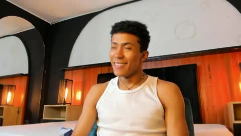 kall_ell_ online show from April 25, 11:46 am