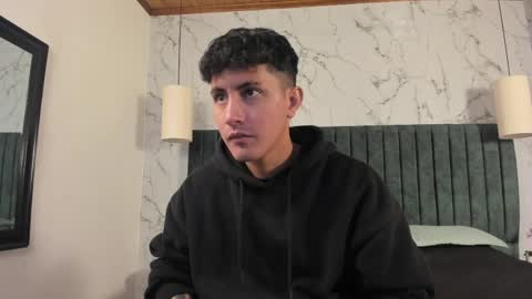 jhon online show from March 31, 12:29 pm