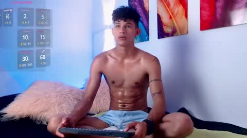 Kami online show from April 18, 7:07 pm