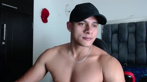 K A N E online show from December 14, 8:29 pm