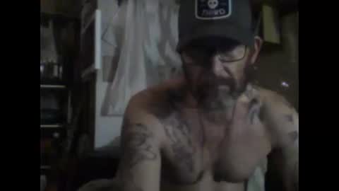 Snapshot of kaneisyours2420 chatting on October 10, 9:58 am Tucker online show from October 10, 9:58 am