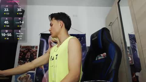andres online show from May 18, 12:44 pm