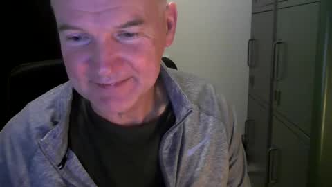 Robbie online show from January 24, 5:21 pm