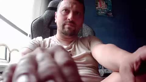 karasimsek54 online show from April 18, 8:27 am