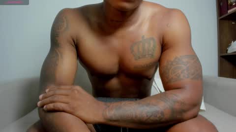 Karim online show from October 30, 1:23 pm