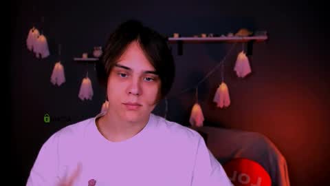 Snapshot of karl_mans chatting on November 1, 10:08 am Karl online show from November 1, 10:08 am