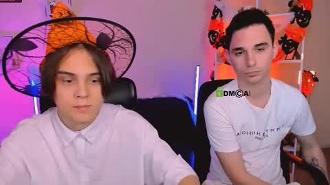 Snapshot of karl_mans chatting on October 30, 9:54 am Karl online show from October 30, 9:54 am