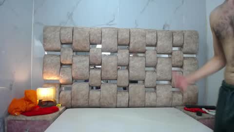 Kaht y Aiden online show from April 15, 6:30 pm