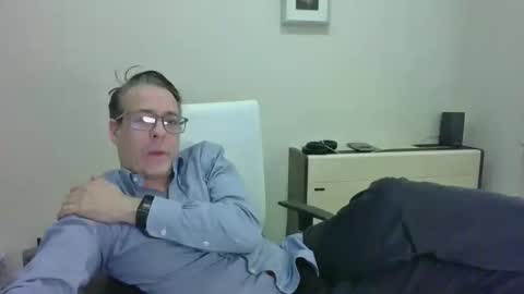 katoamad online show from April 24, 6:21 pm