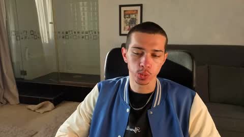 KaydenDrew online show from April 26, 4:32 am