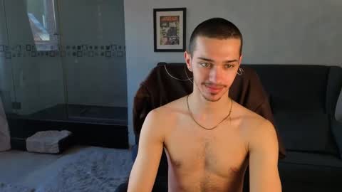 KaydenDrew online show from April 23, 5:01 am