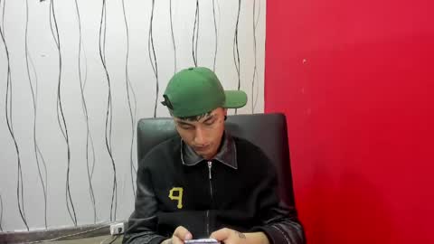 kayn_333 online show from June 6, 7:58 am