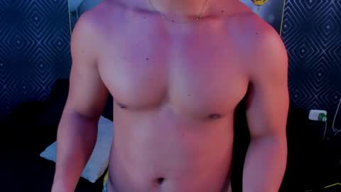 kazuya online show from May 12, 6:33 am