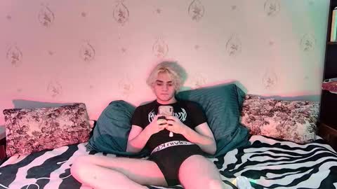 kazzu_daw online show from January 18, 5:09 am