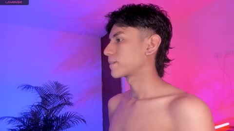 Snapshot of keiner_smith chatting on October 16, 8:00 am Alejandro Gonzalez online show from October 16, 8:00 am