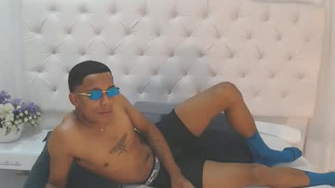 keiner_vasquez online show from September 10, 10:08 pm