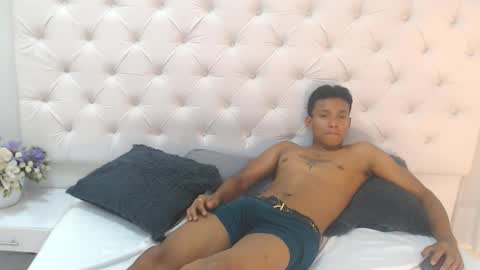 keiner_vasquez online show from September 9, 8:08 pm