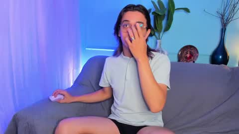 Keita moon online show from April 23, 11:59 am