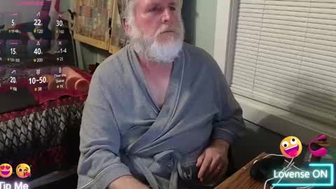 Snapshot of keithobrian chatting on March 1, 4:04 am Keithobrian online show from March 1, 4:04 am