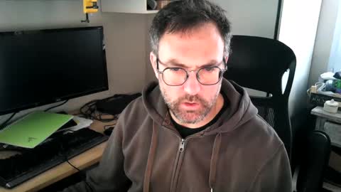 Snapshot of kelvin06133 chatting on December 8, 2:09 pm kelvin06133 online show from December 8, 2:09 pm