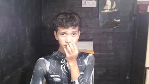 Snapshot of ken_bigcockxx chatting on February 24, 9:53 am Ken online show from February 24, 9:53 am