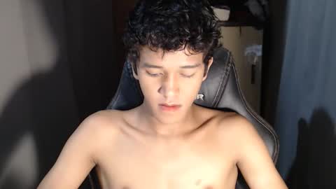 Snapshot of ken_bigcockxx chatting on September 12, 1:00 pm Ken online show from September 12, 1:00 pm