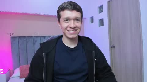 Ken Col online show from April 17, 3:42 am