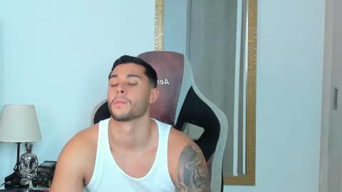 ken_mailik online show from June 14, 3:41 am