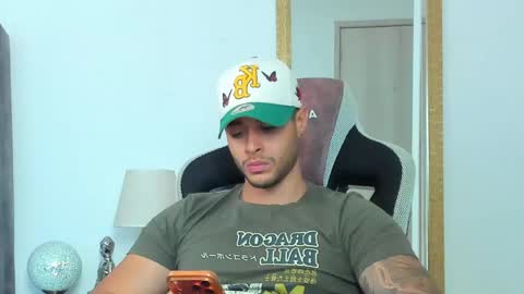 ken_mailik online show from April 27, 2:41 am