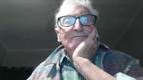Snapshot of kencollingwood chatting on September 17, 2:18 pm Ken online show from September 17, 2:18 pm