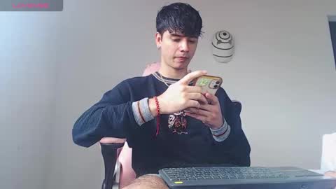 kendall ross online show from January 13, 6:23 pm