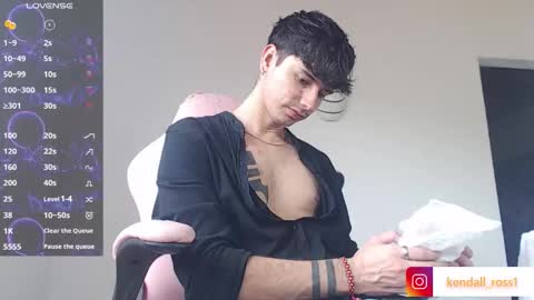 kendall ross online show from October 29, 3:59 pm