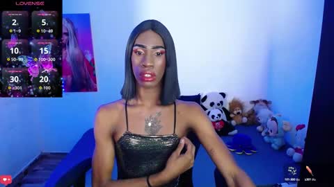 Snapshot of kendallgil_ chatting on October 2, 5:44 am G I L online show from October 2, 5:44 am