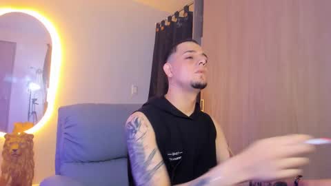 Snapshot of kendel_dimitri chatting on January 26, 4:20 am kendel_dimitri online show from January 26, 4:20 am