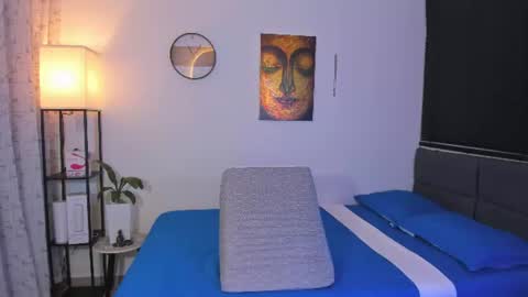 kendel_dimitri online show from June 13, 6:55 am