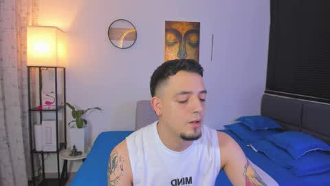 kendel_dimitri online show from May 18, 1:24 am