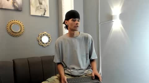 Snapshot of kenix_777 chatting on October 18, 11:09 pm KENIX online show from October 18, 11:09 pm