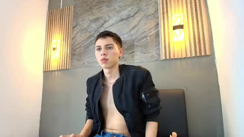 kenny_hank online show from April 7, 4:01 am