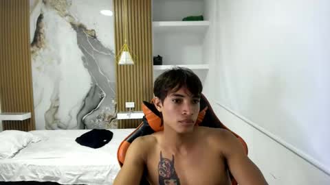 kenshi_roa online show from May 12, 6:11 am