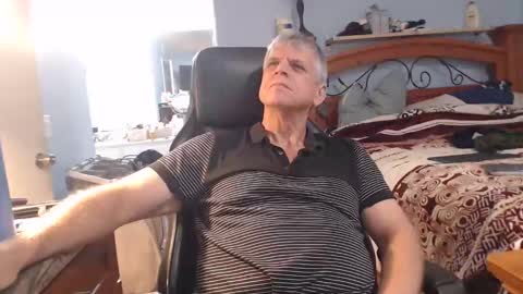 Snapshot of kent_ham chatting on September 20, 1:27 am kent_ham online show from September 20, 1:27 am