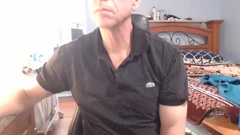 Snapshot of kent_ham chatting on February 13, 1:29 am kent_ham online show from February 13, 1:29 am